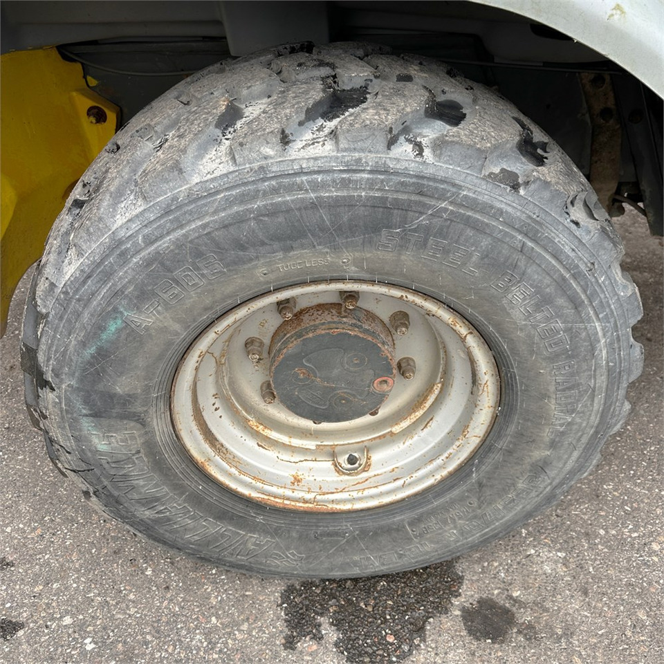 Wiellader Kramer 380