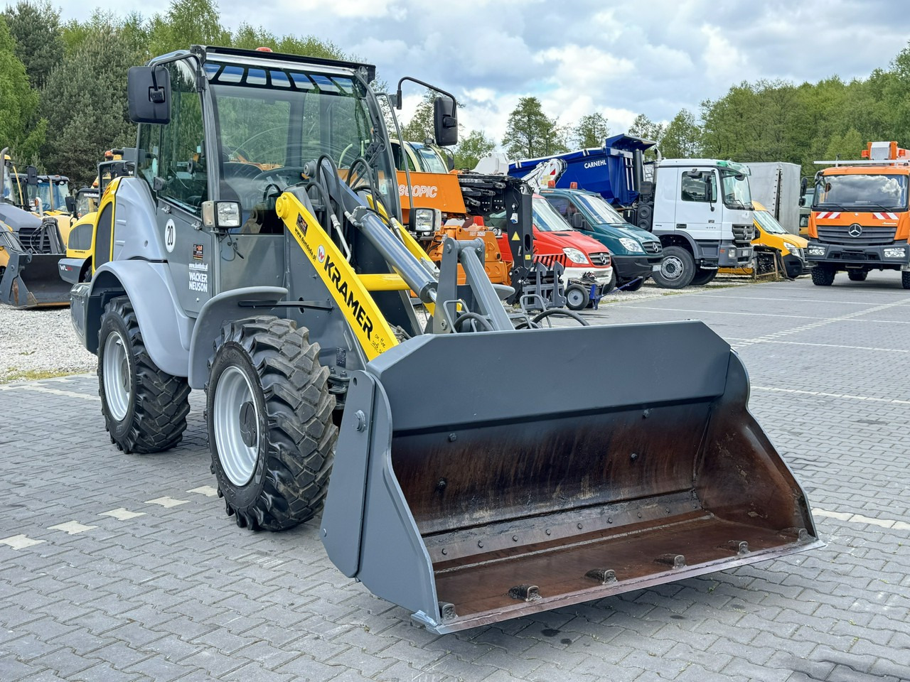 Wiellader Kramer 5085, 353-11S