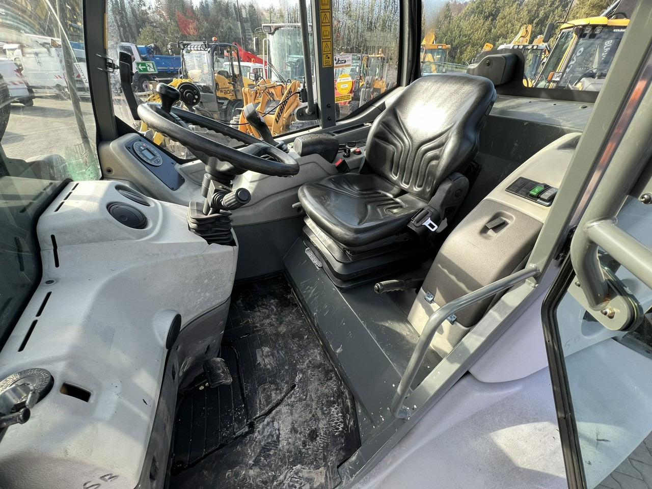 Wiellader Kramer 5085, 353-11S