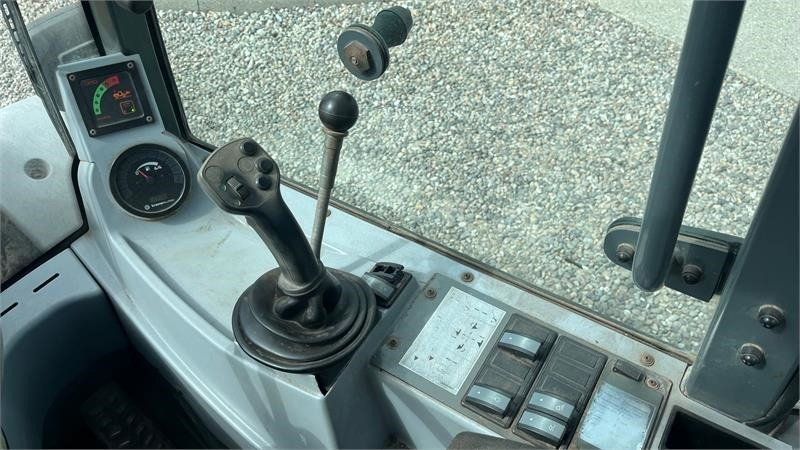 Wiellader Kramer 750T Allrad med pallegafler og adabter. Med telesk