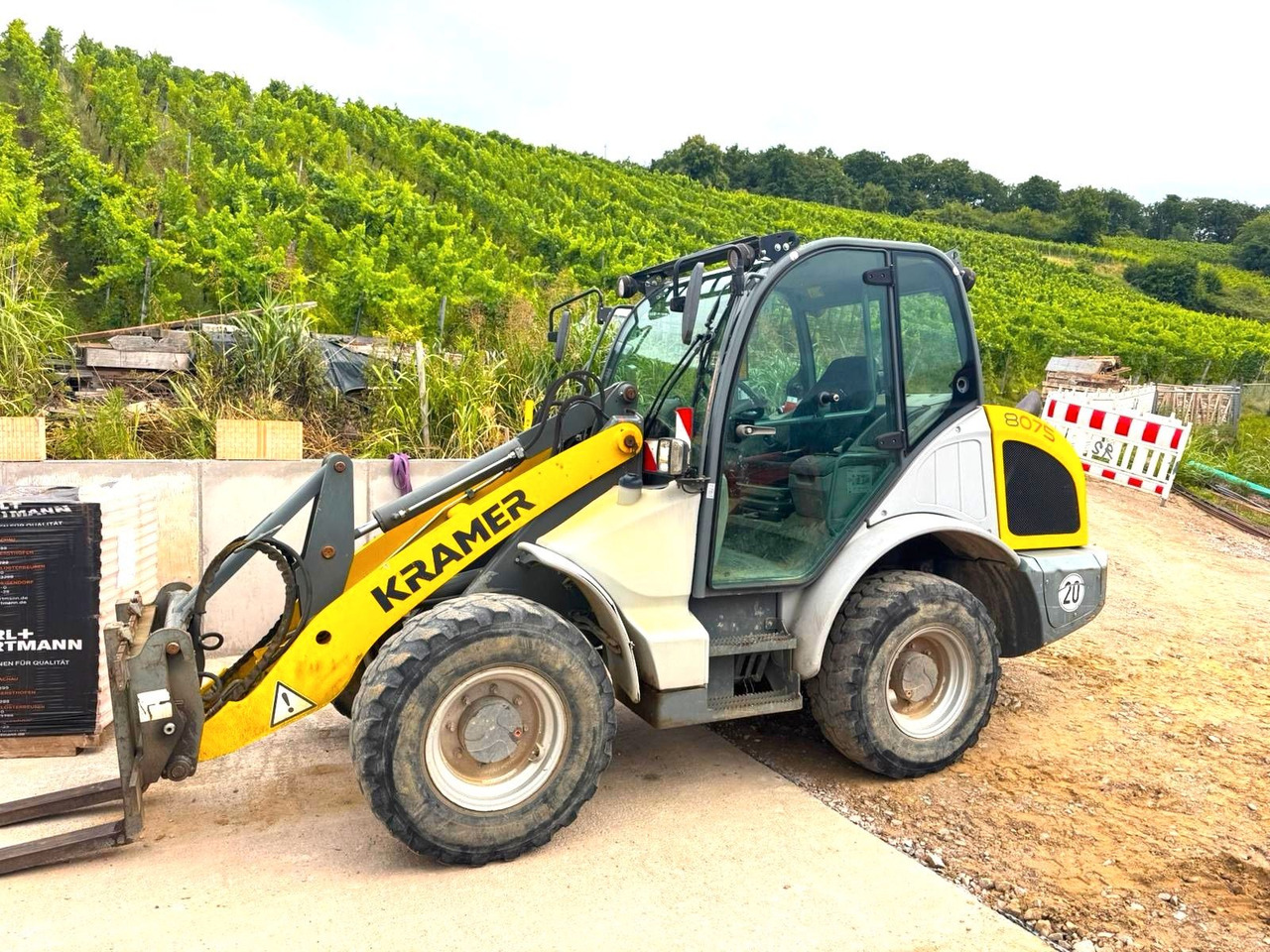 Wiellader Kramer 8075 / 5075