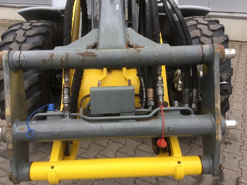 Wiellader Kramer 8085