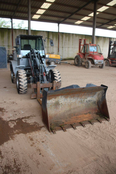 Wiellader Kramer 8085