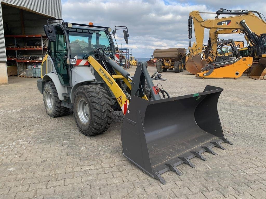 Wiellader Kramer 8095