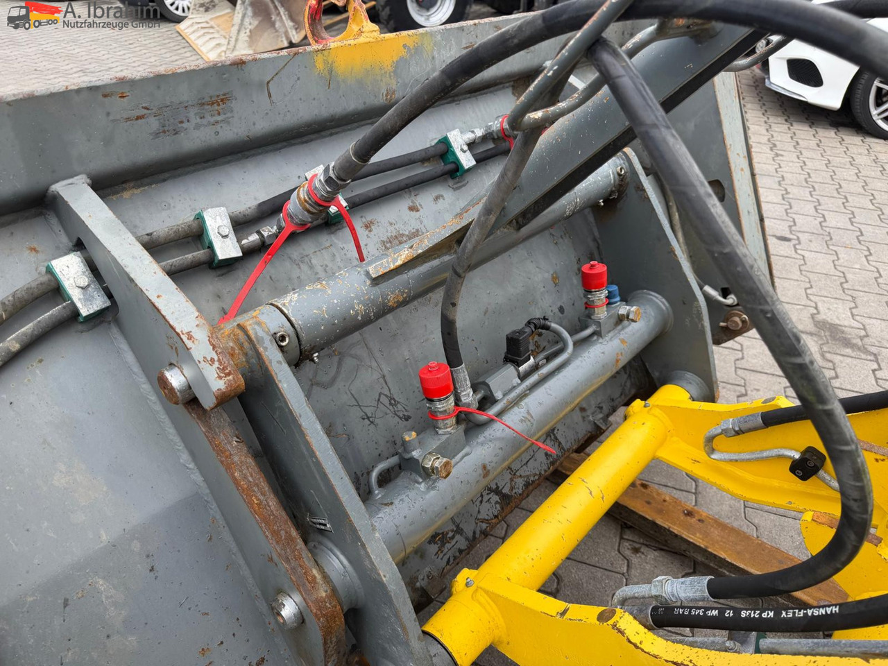 Wiellader Kramer Allrad 750 /346-03 Klappschaufel | Gabel | 2 x vorhanden