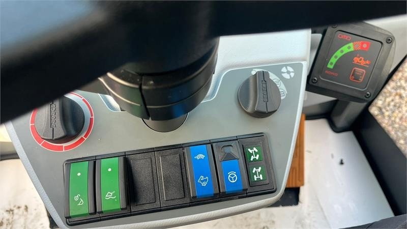 Wiellader Kramer KL25.5T JULE/NYTÅRSTILBUD med teleskoparm, så den