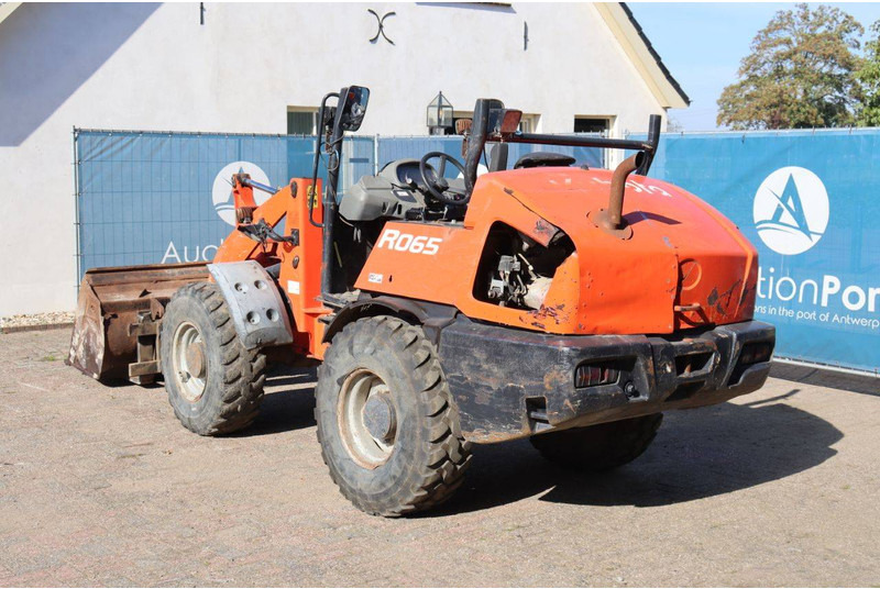 Wiellader Kubota R065