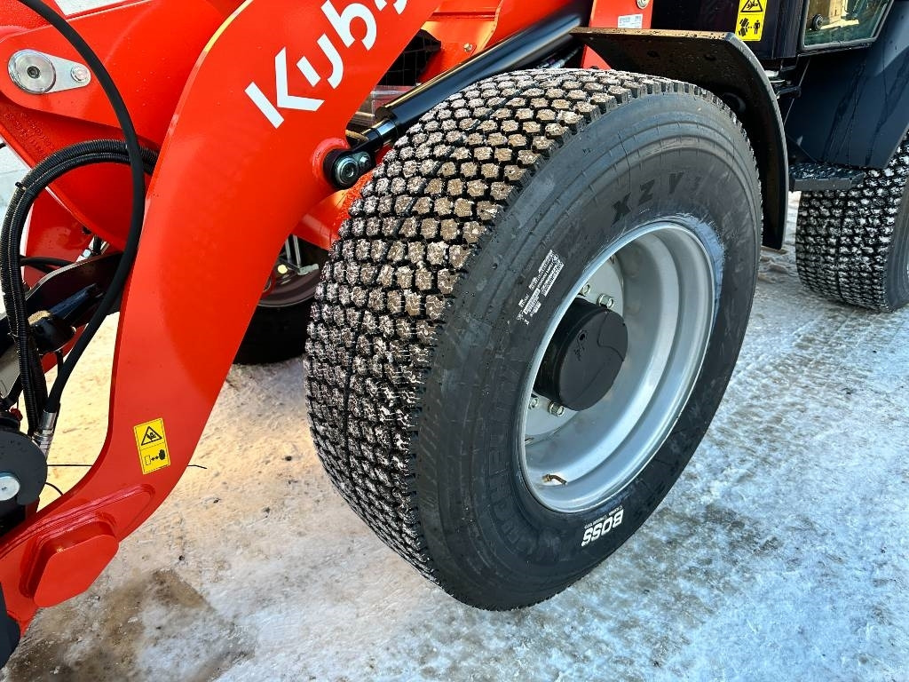 Wiellader Kubota R090 Auravarustuksella uusi