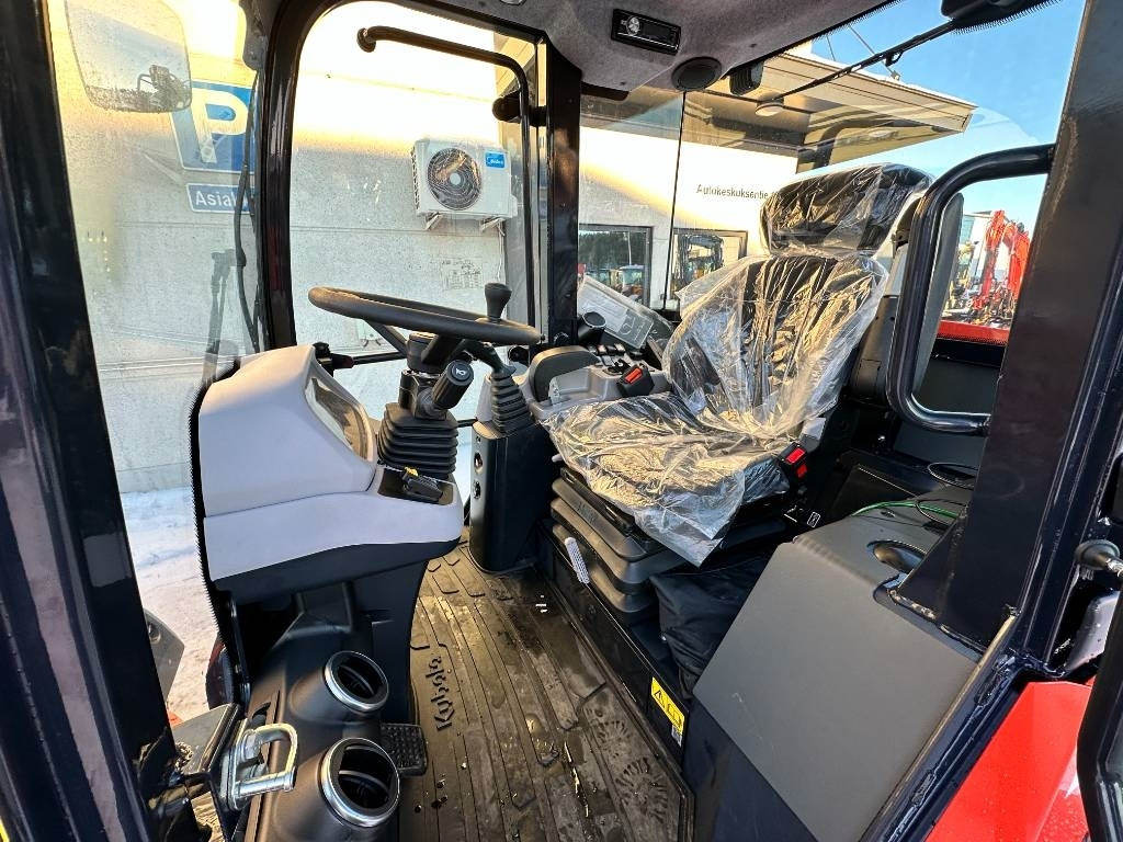 Wiellader Kubota R090 Auravarustuksella uusi