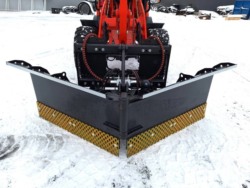 Wiellader Kubota R090 TALVIPAKETILLA