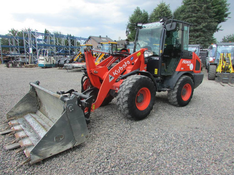 Wiellader Kubota R 065 Radlader 32.500 EUR
