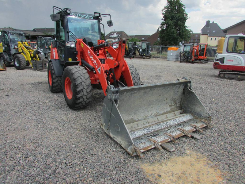 Wiellader Kubota R 065 Radlader 32.500 EUR