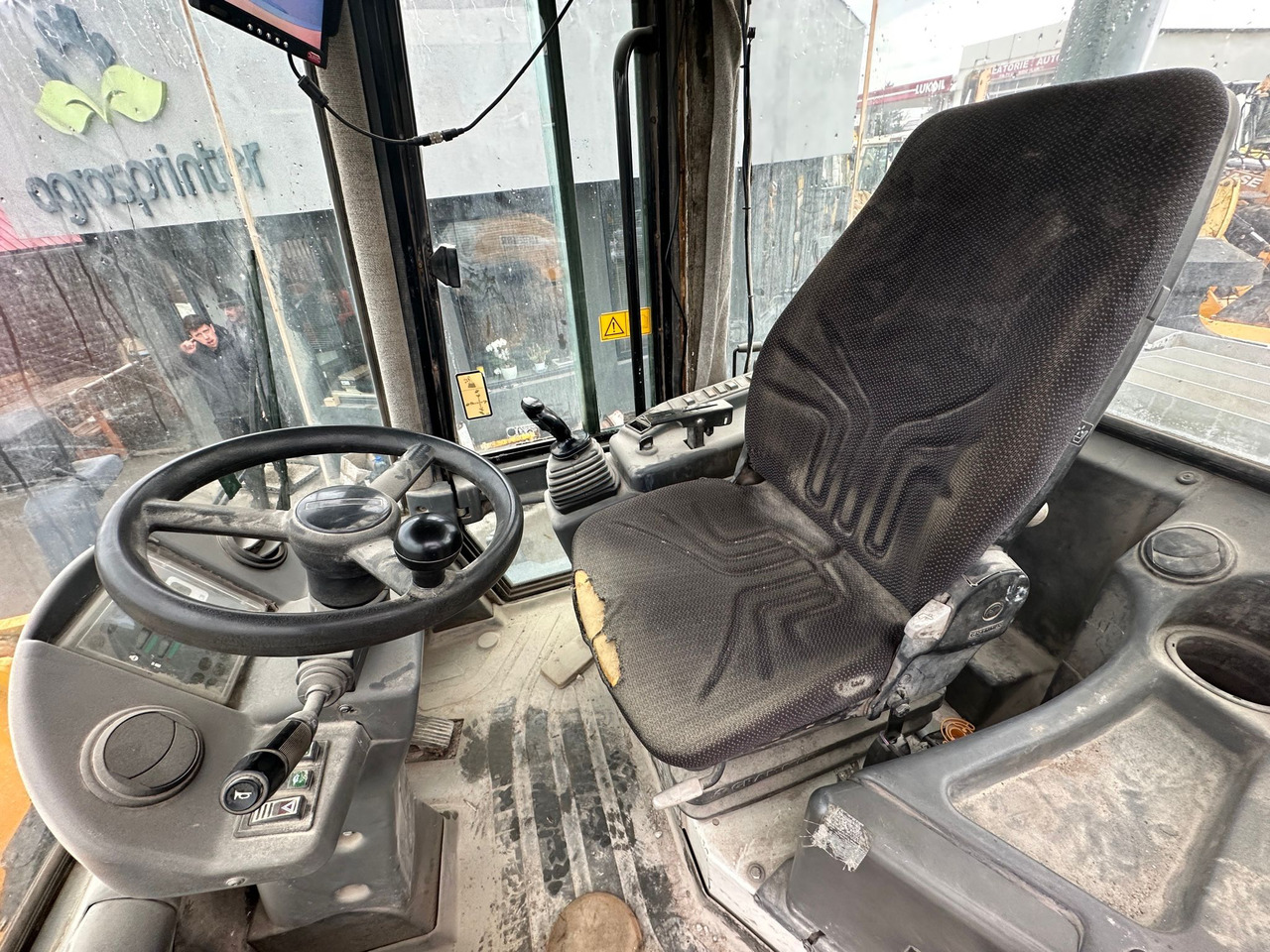 Wiellader LIEBHERR L524