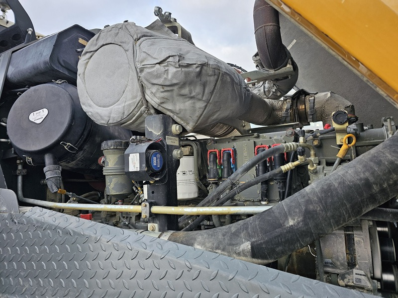 Wiellader LIEBHERR L566