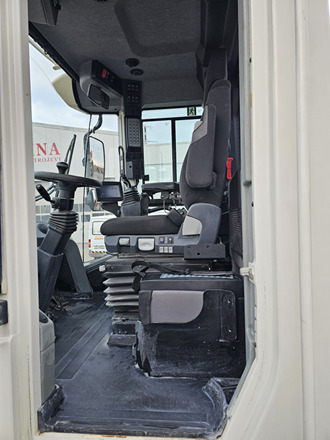 Wiellader LIEBHERR L566