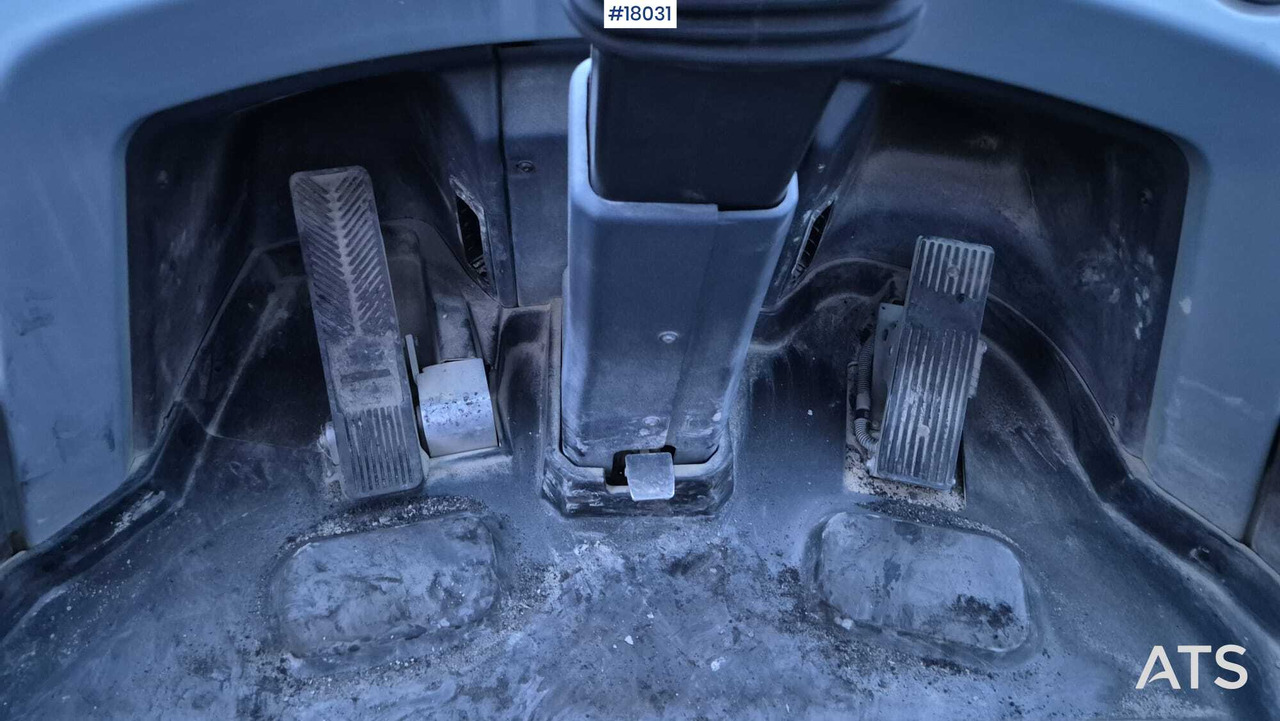 Wiellader LIEBHERR L576 wheel loader (2017)