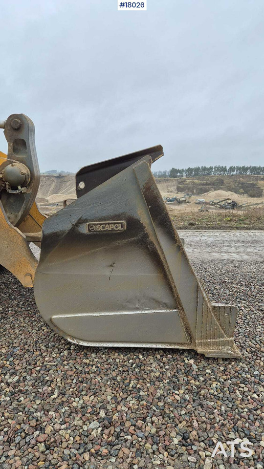 Wiellader LIEBHERR L576 xPower wheel loader (2019)