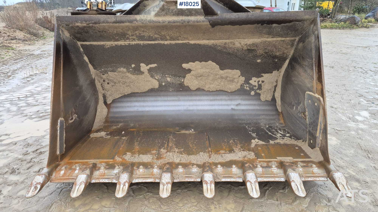 Wiellader LIEBHERR L576 xPower wheel loader (2019)