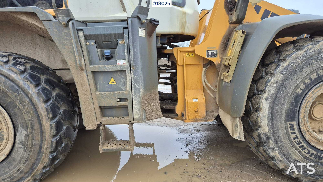 Wiellader LIEBHERR L576 xPower wheel loader (2019)