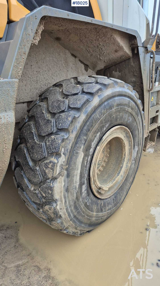 Wiellader LIEBHERR L576 xPower wheel loader (2019)