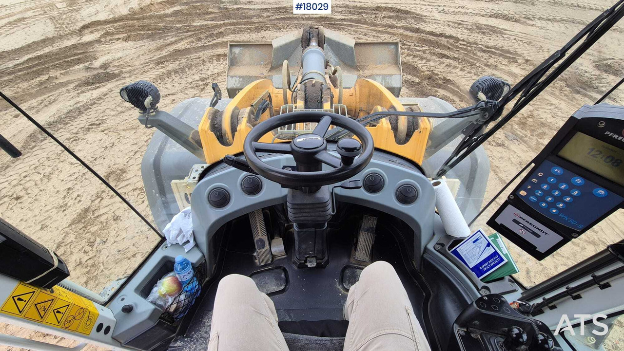 Wiellader LIEBHERR L576 xPower wheel loader (2019)