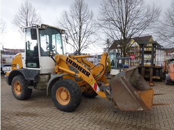 Wiellader LIEBHERR L 506