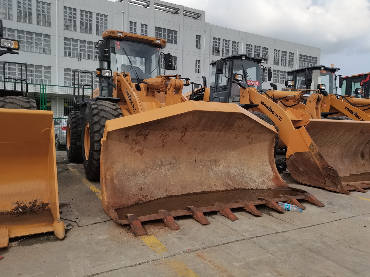 Wiellader LONKING LG855D