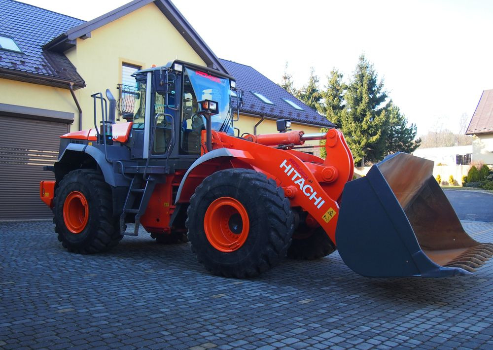 Wiellader Ładowarka Hitachi ZW250 2010 Ładowarka Hitachi Waga, Centralne smarowanie