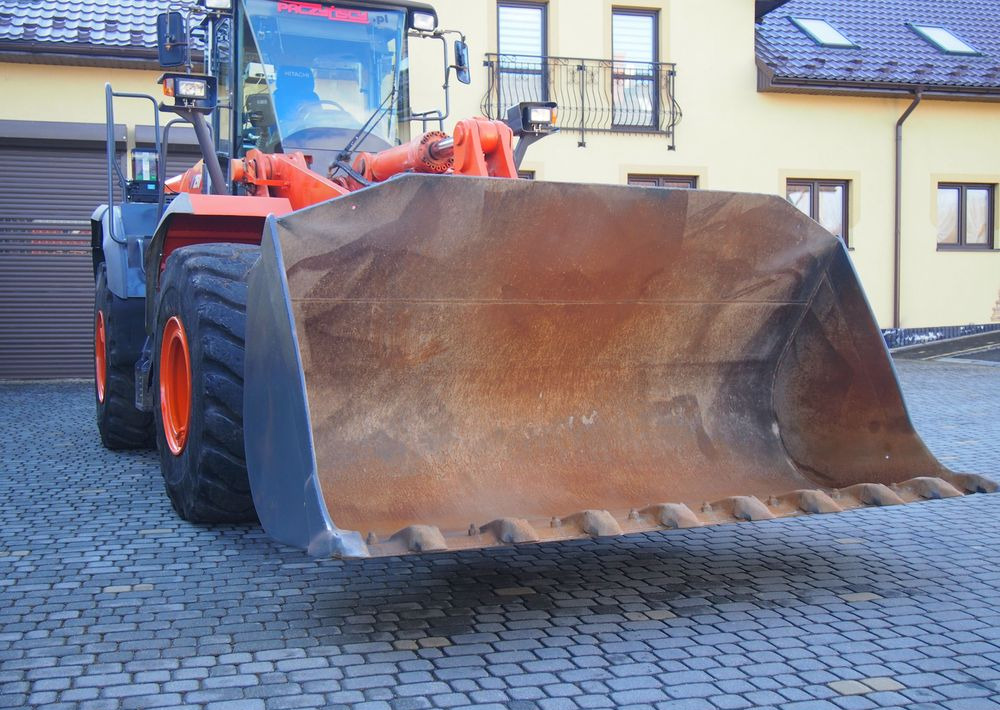 Wiellader Ładowarka Hitachi ZW250 2010 Ładowarka Hitachi Waga, Centralne smarowanie