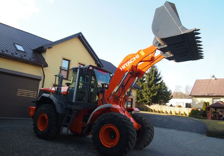 Wiellader Ładowarka Hitachi ZW250 2010 Ładowarka Hitachi Waga, Centralne smarowanie