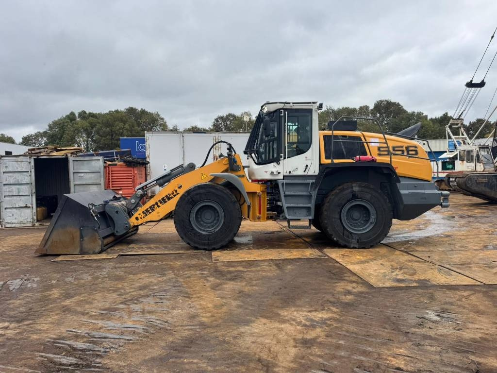 Wiellader Liebherr 556