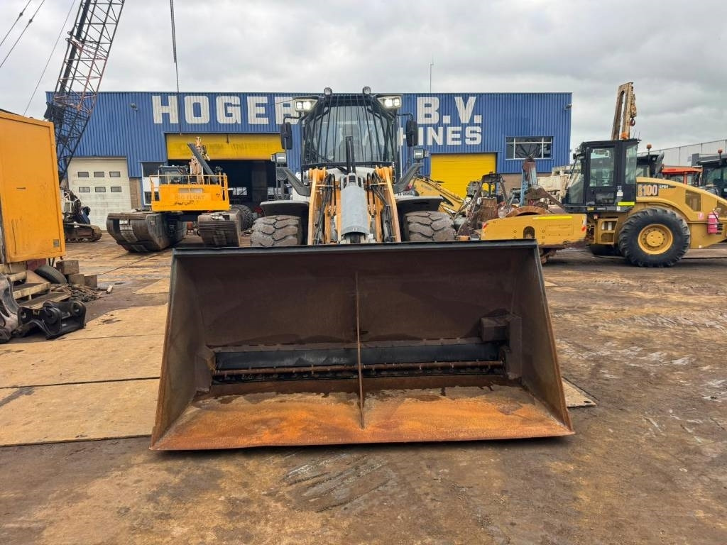 Wiellader Liebherr 556