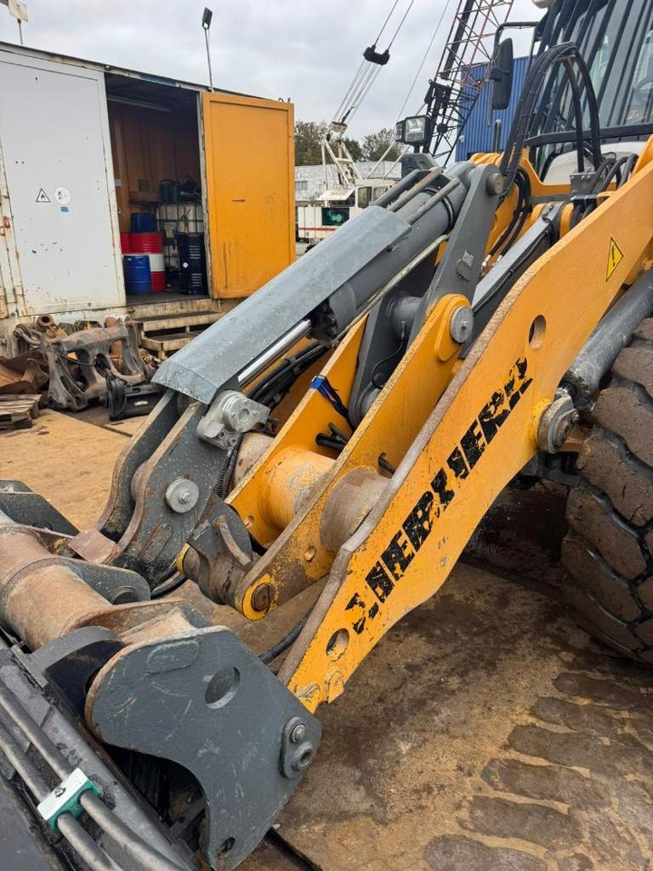 Wiellader Liebherr 556