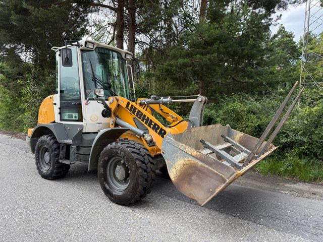 Wiellader Liebherr L507, Gabel+Schaufel, ONLY 850hours