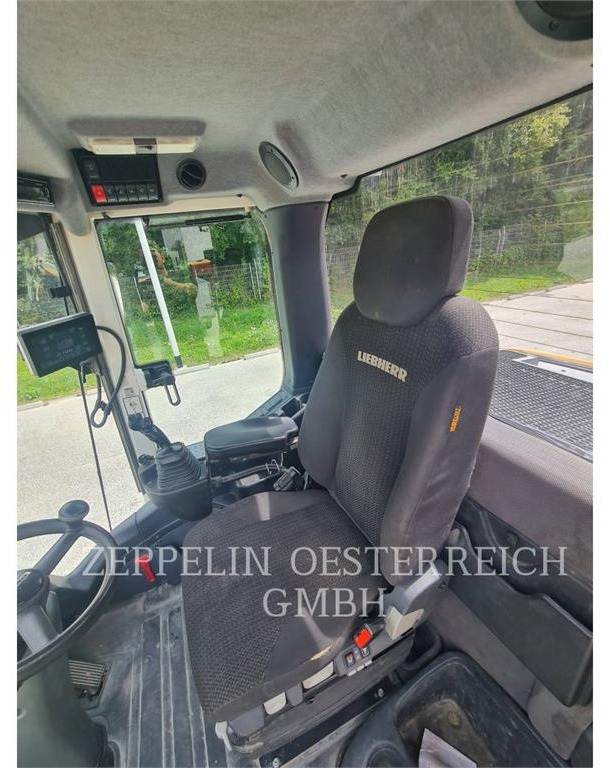 Wiellader Liebherr L526