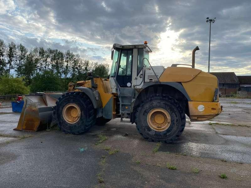 Wiellader Liebherr L544 2PLUS2