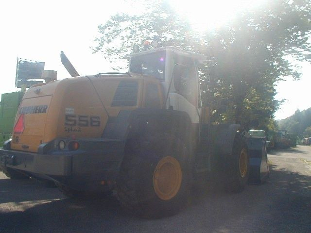 Wiellader Liebherr L556 2plus2