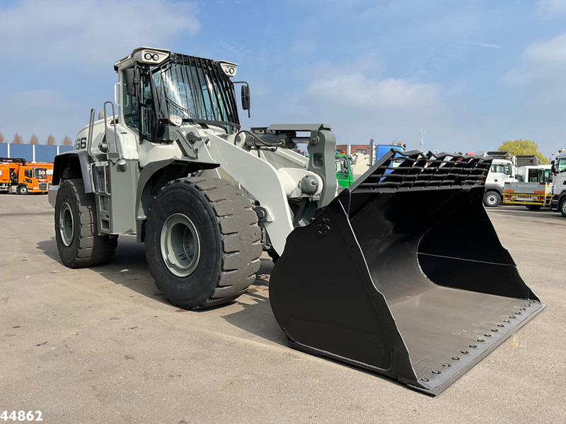 Wiellader Liebherr L566 Wheel loader