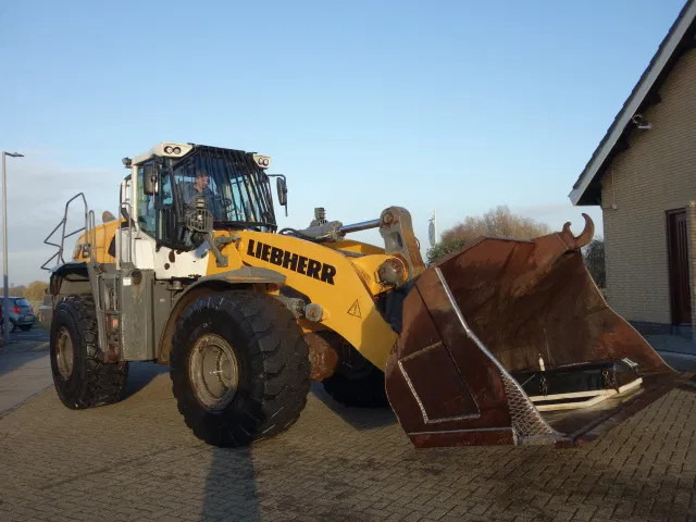 Wiellader Liebherr L576X POWER,SNELWISSEL SYSTEEM,AIRCO