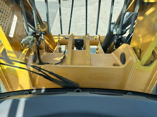 Wiellader Liebherr L580 Loghandler
