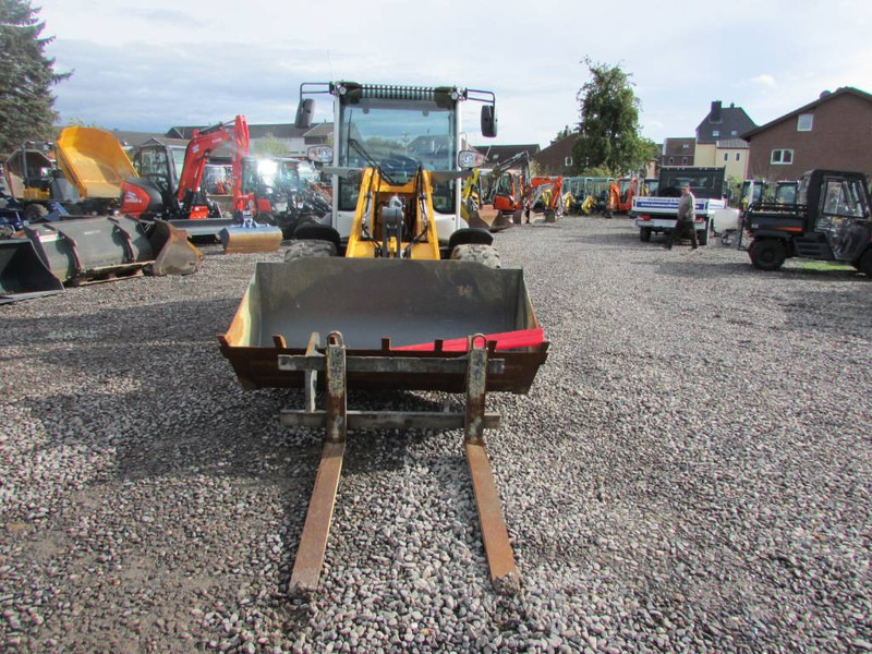 Wiellader Liebherr L 506 Compact Radlader 46.500 EUR netto L506C