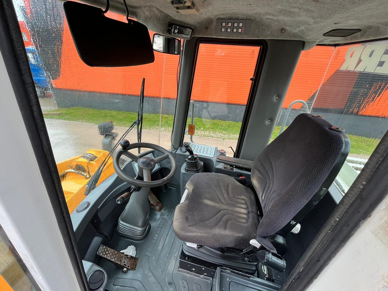 Wiellader Liebherr L 554 4x4 AC / CENTRL LUBRICATION