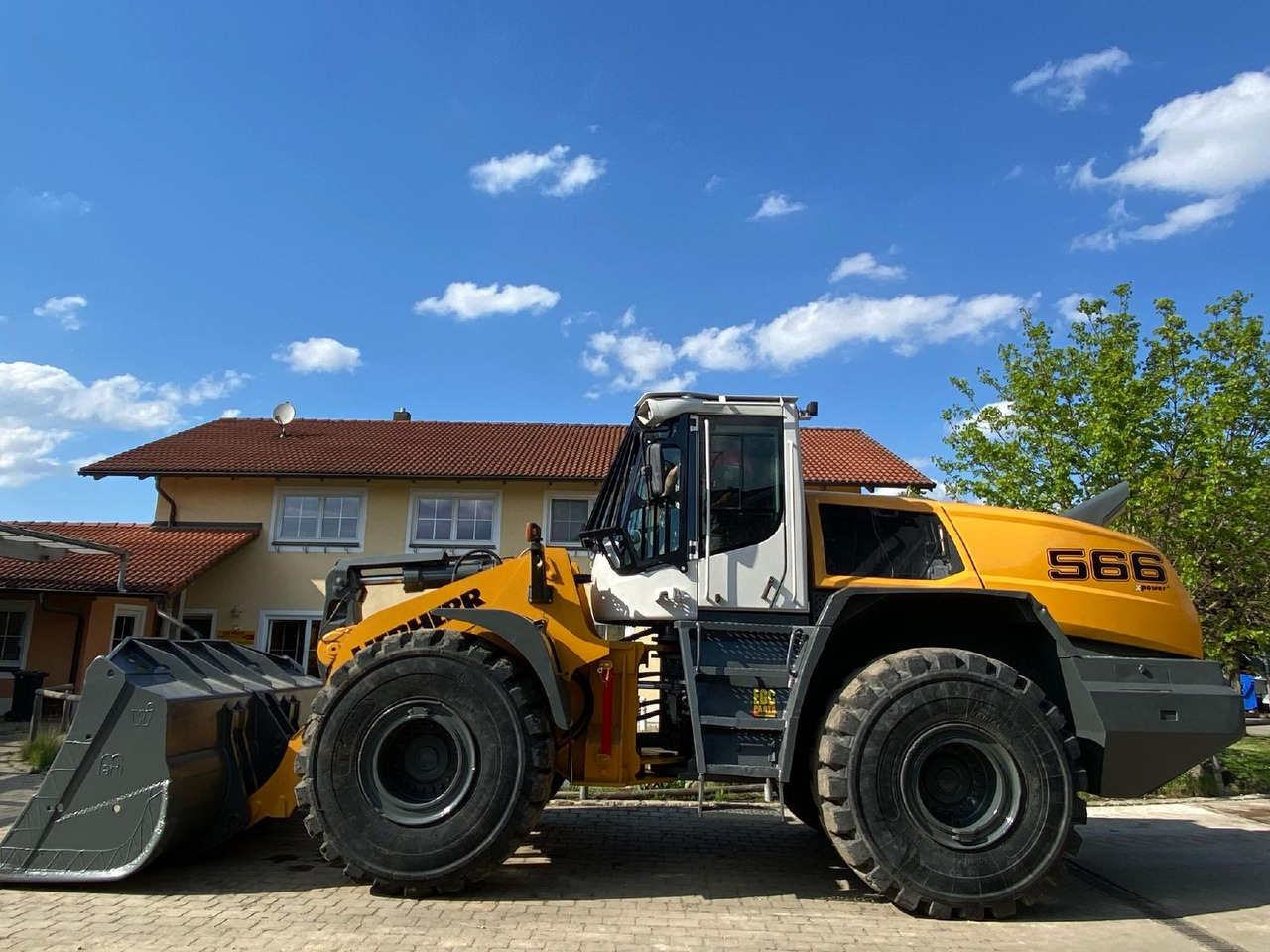 Wiellader Liebherr L 566 X Power