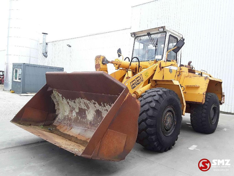 Wiellader Liebherr Machine 551