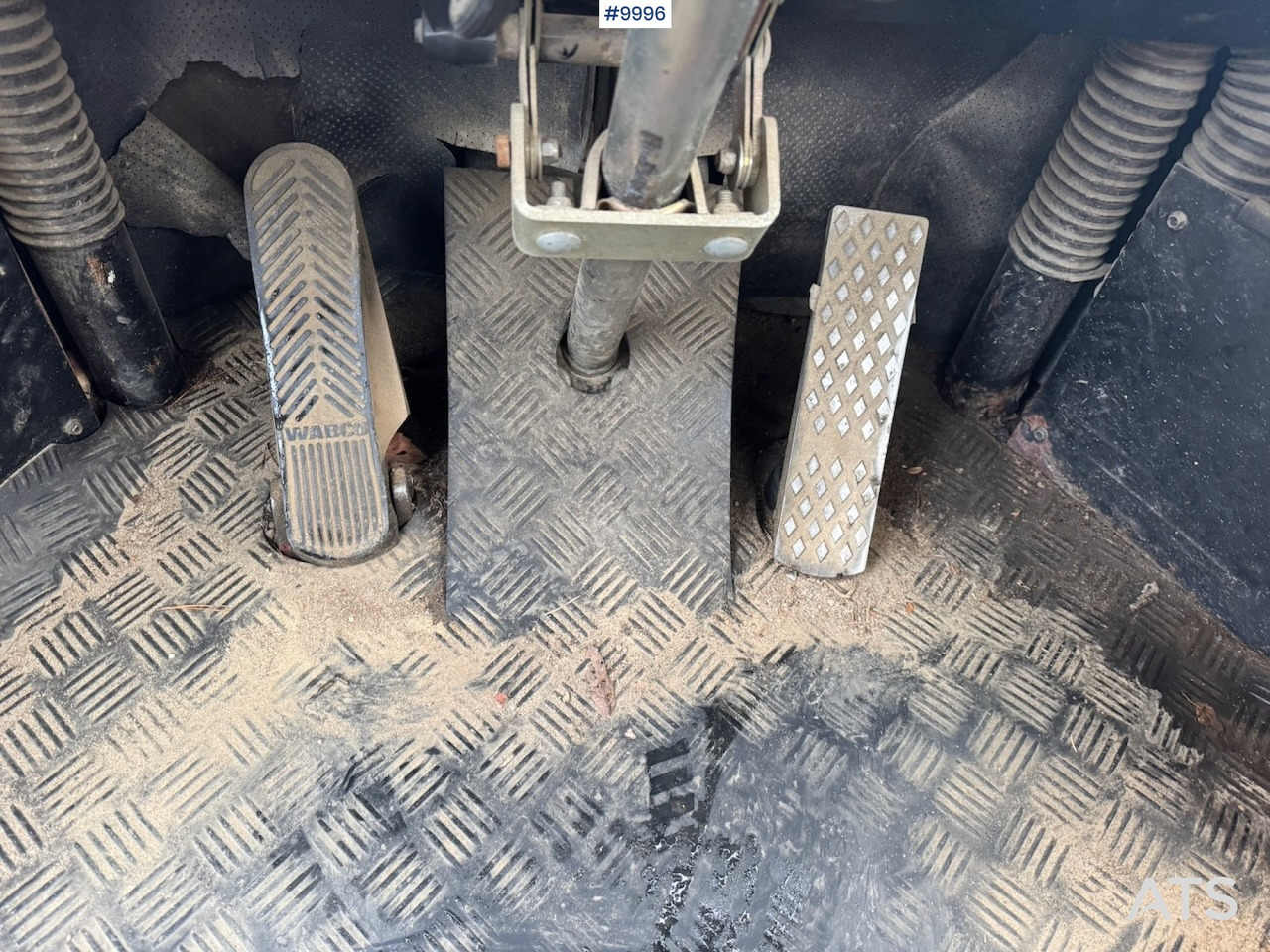 Wiellader Ljungby L14 wheel loader with bucket (VIDEO)