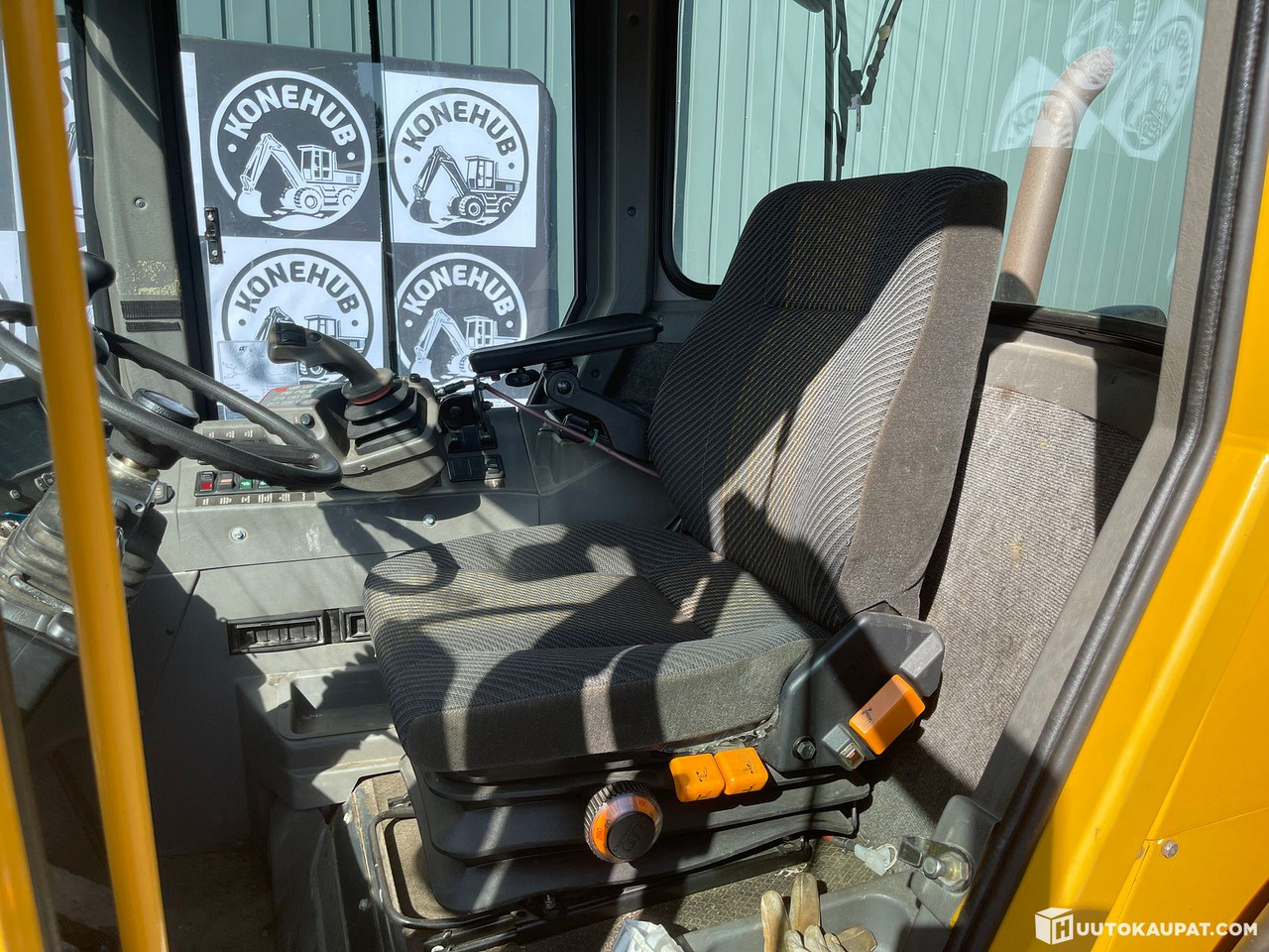 Wiellader Lundberg 4200 LS, property maintenance machine, 2017, Lohja