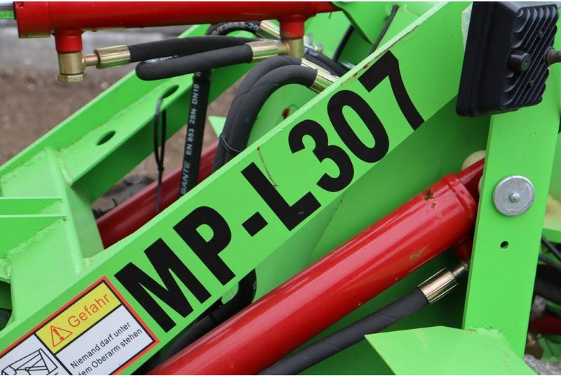 Wiellader Machpro MP-L307