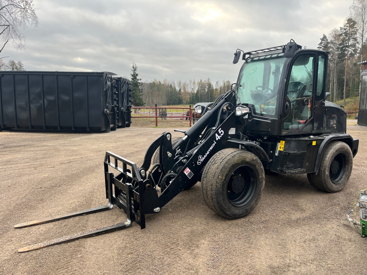 Wiellader Manitech 4,5