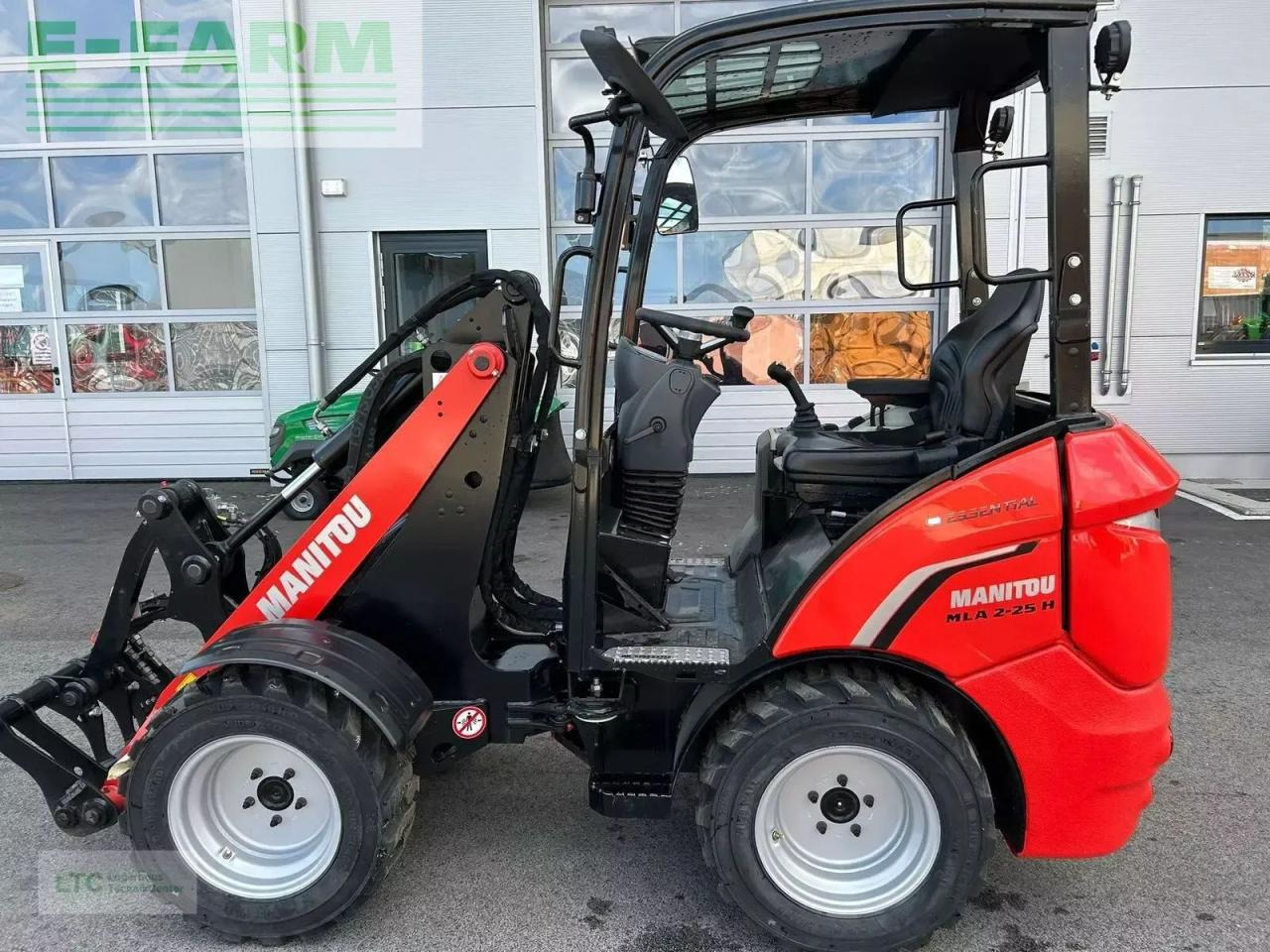 Wiellader Manitou hoflader mla 2-25