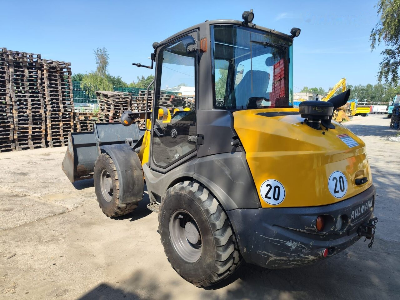 Wiellader Mecalac AX 1000